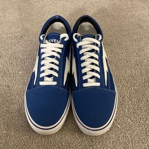 Revenge Strom Vans